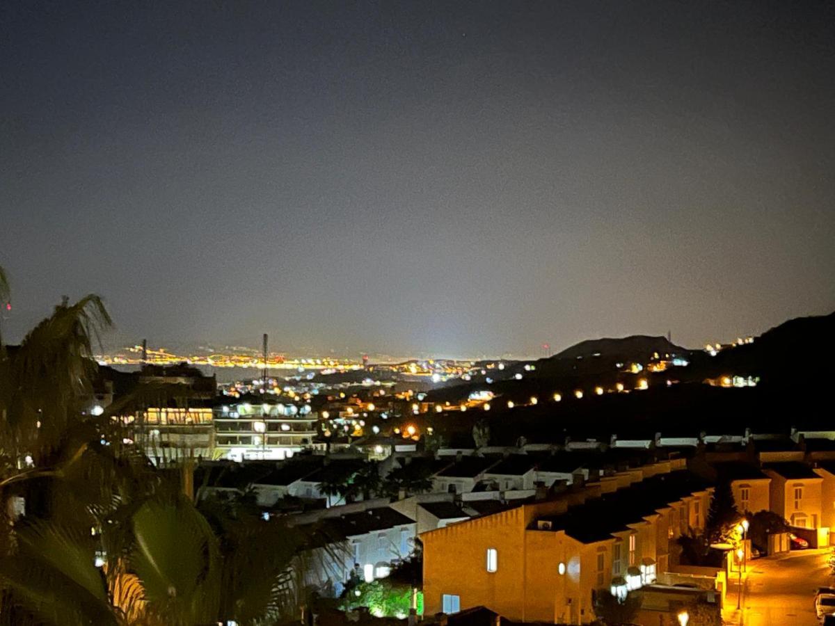 Atico Lägenhet Málaga Exteriör bild