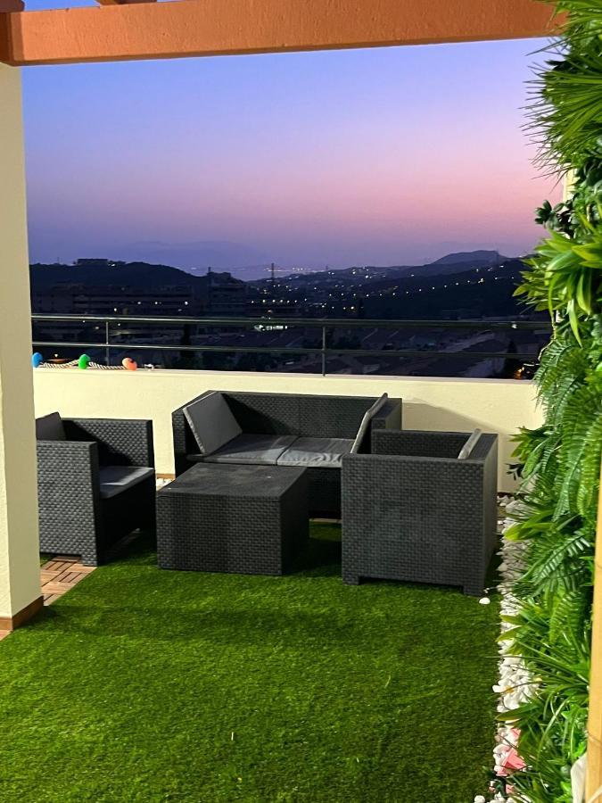 Atico Lägenhet Málaga Exteriör bild